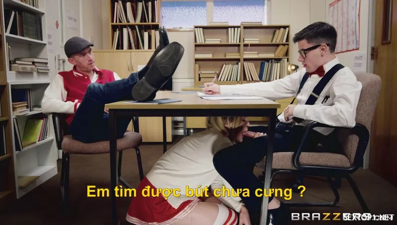 đụ em gái tên đầu em gái ở trường vietsub